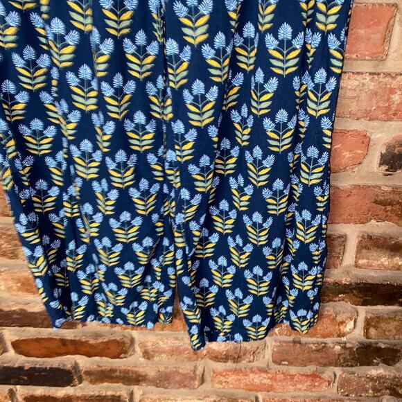 Style & Co Navy Blue Floral Wide Leg Cropped Pants Women's Size Small - Picture 3 of 7